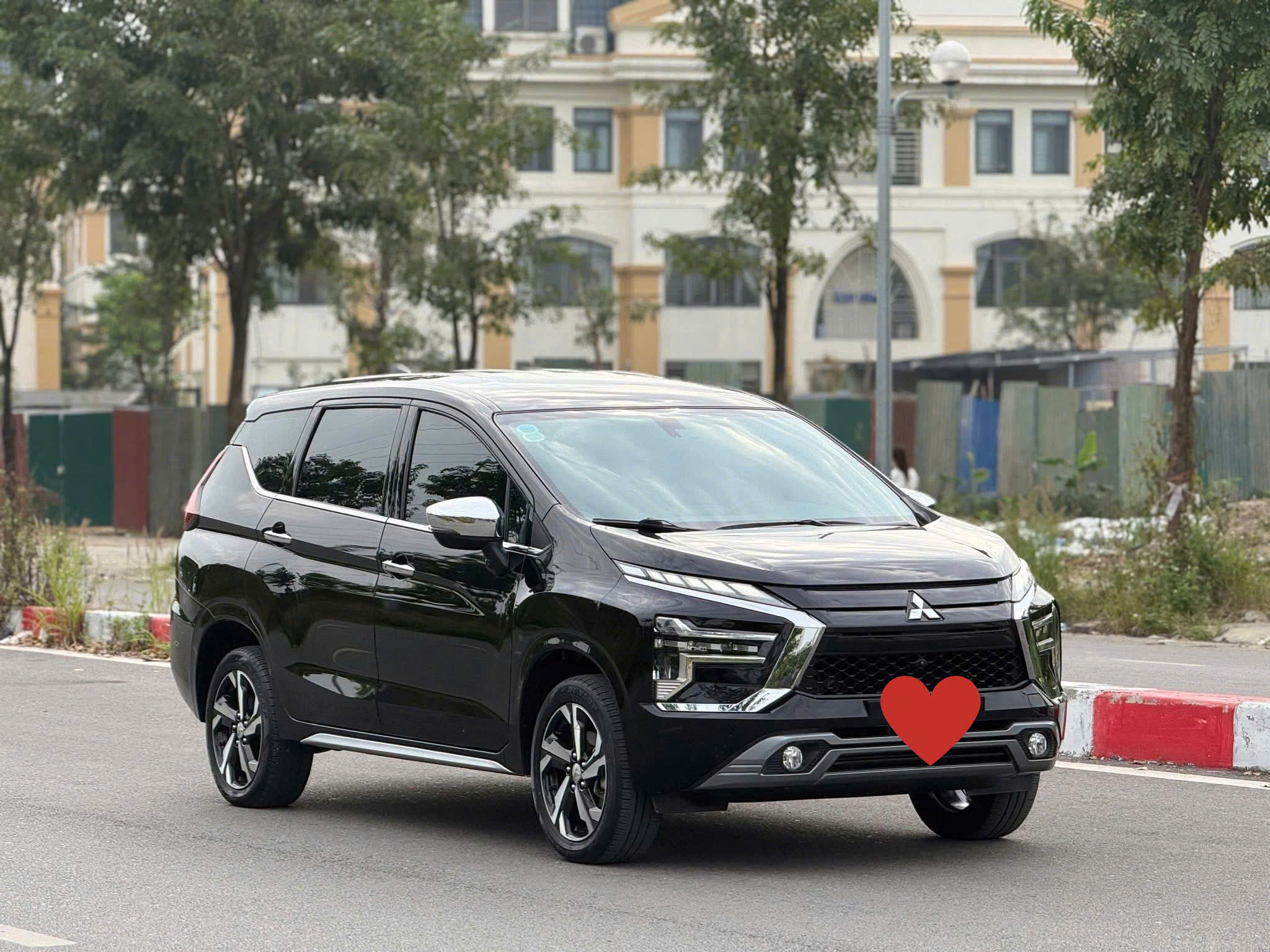 z7373729619570_5ad63ed3e276da95bd7b0aef15ee5b9f